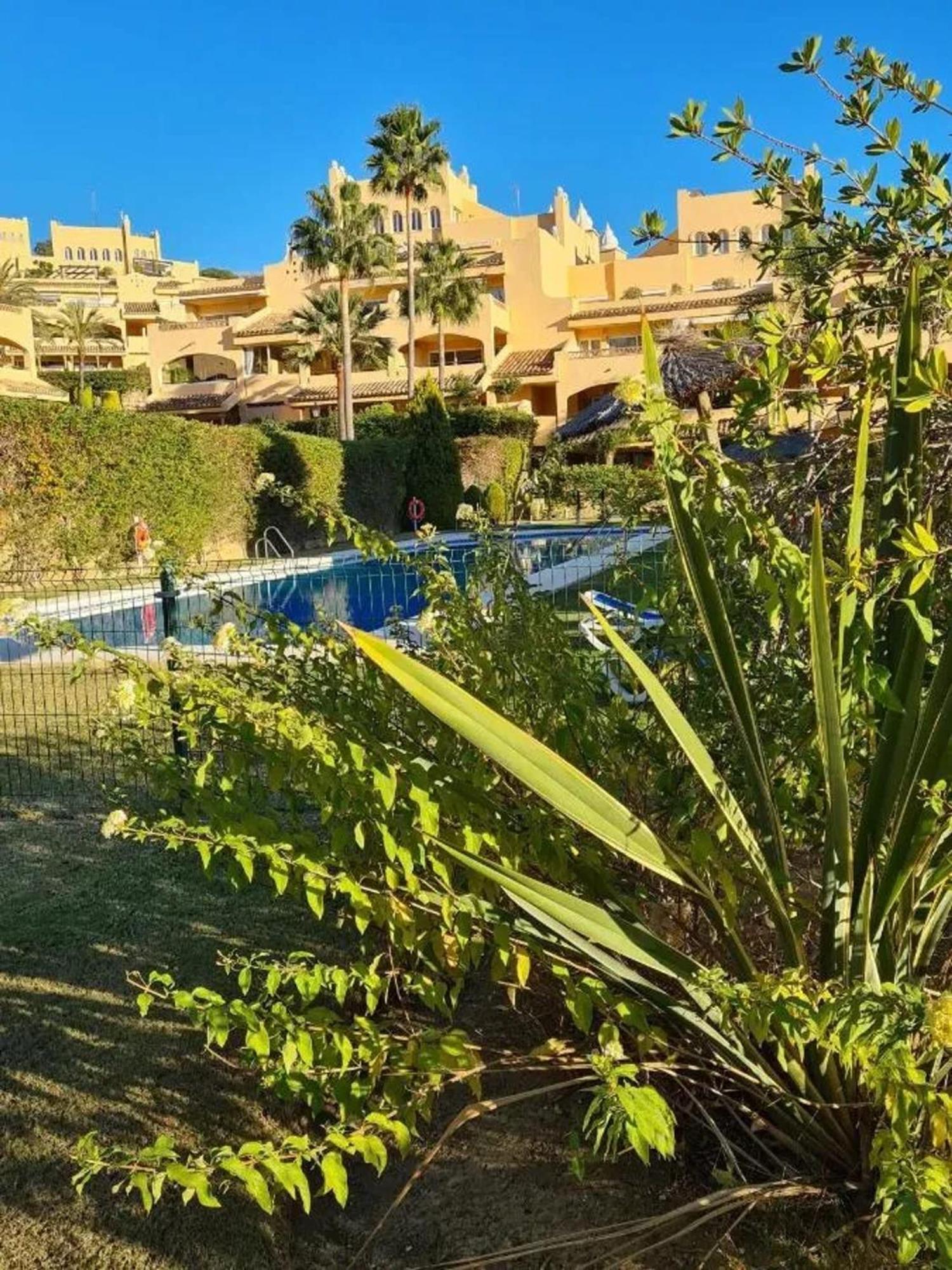 Family Apartment In Marbella With Pool Exterior foto